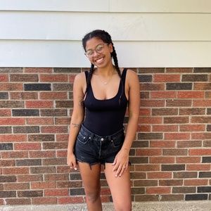 Meet your Posher, Tiarra